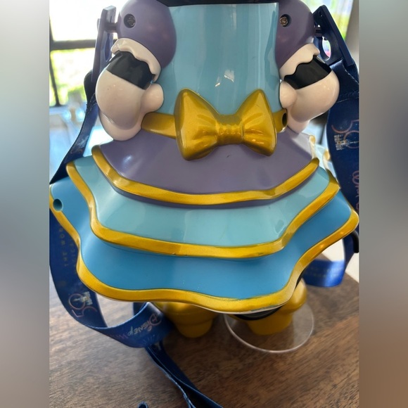 New Minnie Disney world 50th Anniversary Sipper - Picture 3 of 5